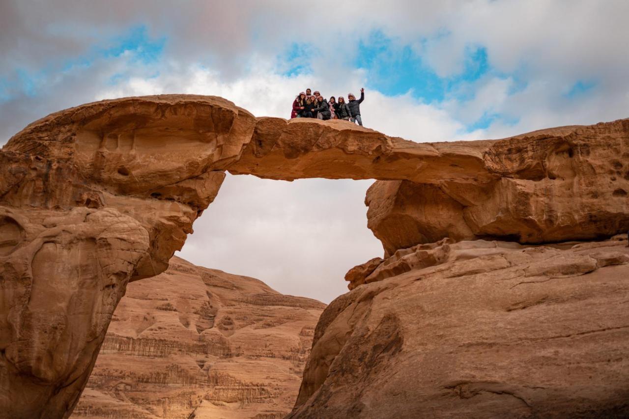 Stars Life Camp-Tour Hotel Wadi Rum Luaran gambar