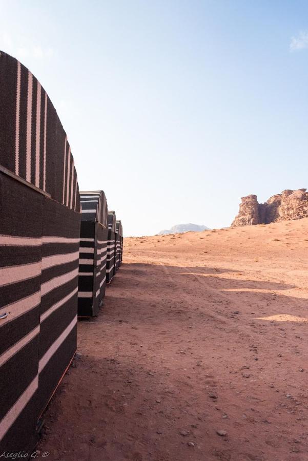 Stars Life Camp-Tour Hotel Wadi Rum Luaran gambar