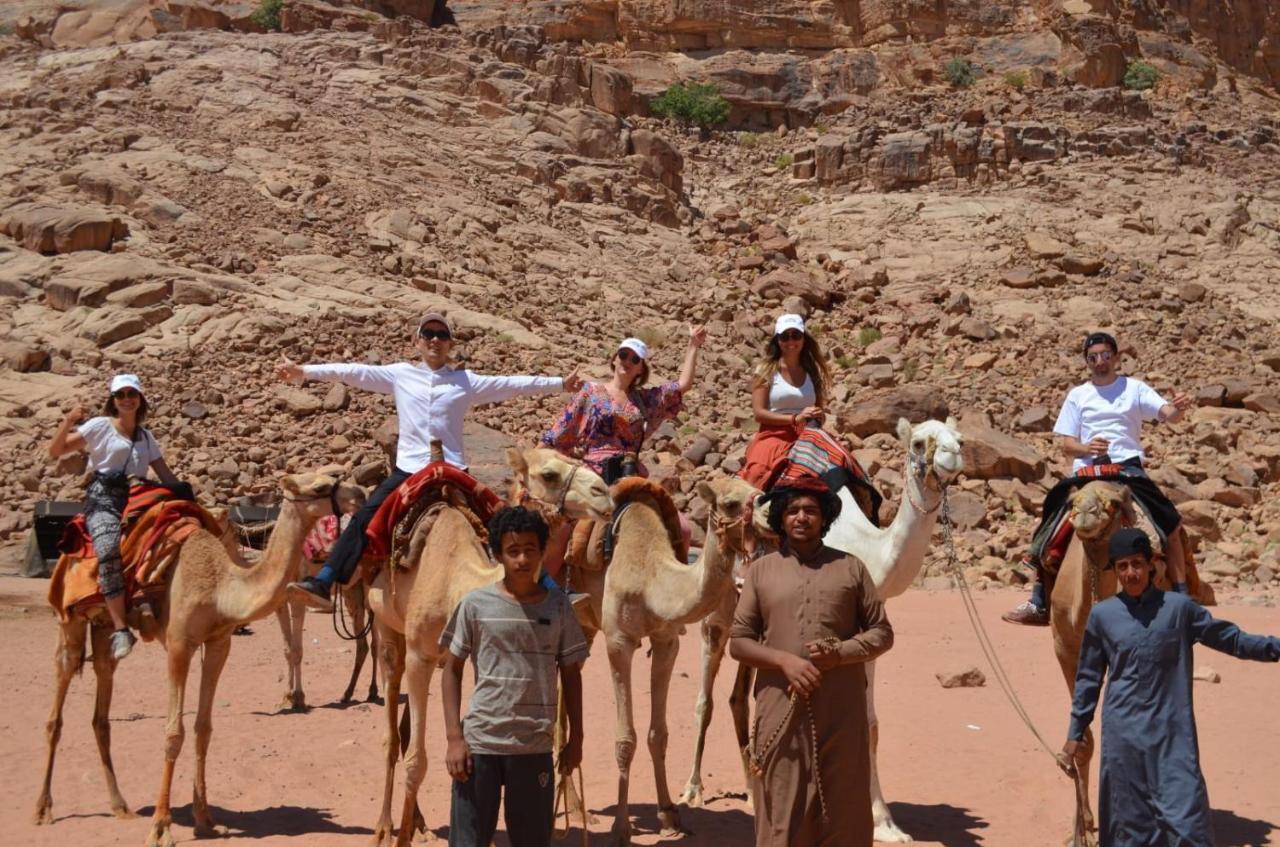 Stars Life Camp-Tour Hotel Wadi Rum Luaran gambar