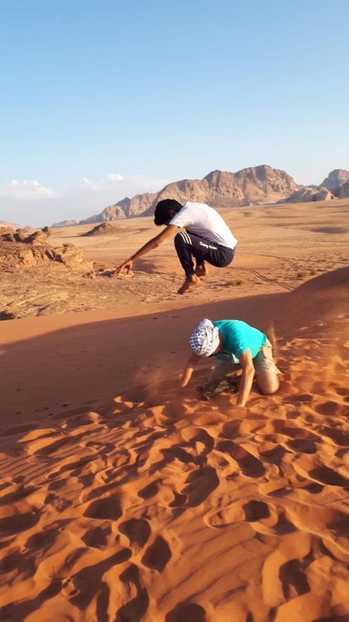 Stars Life Camp-Tour Hotel Wadi Rum Luaran gambar