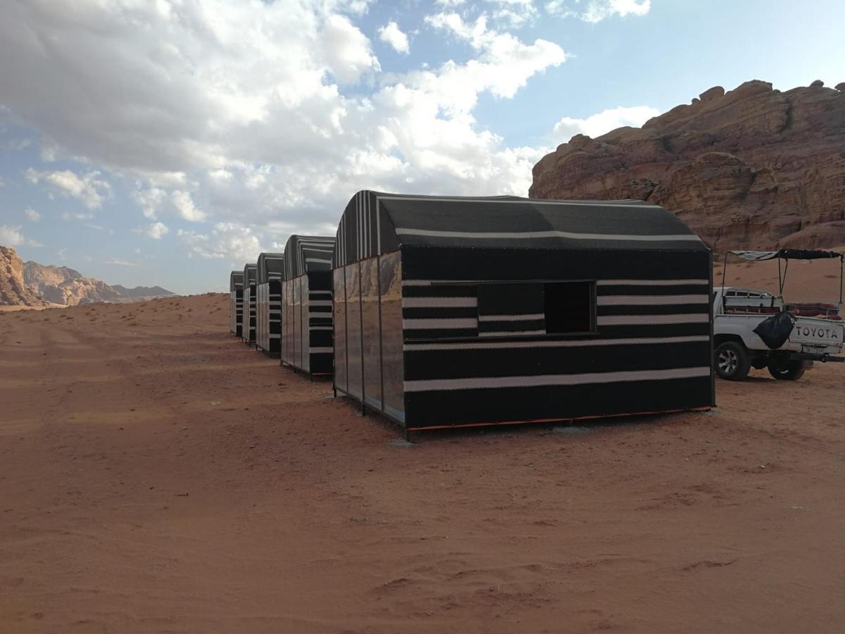 Stars Life Camp-Tour Hotel Wadi Rum Luaran gambar